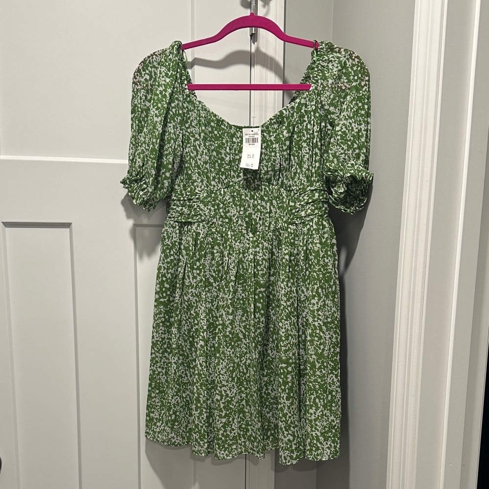 NWT Abercrombie Green Square Neck Dress